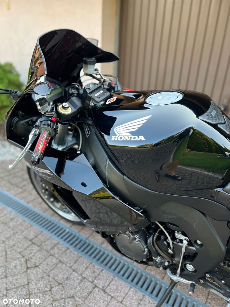 Honda CBR - 22