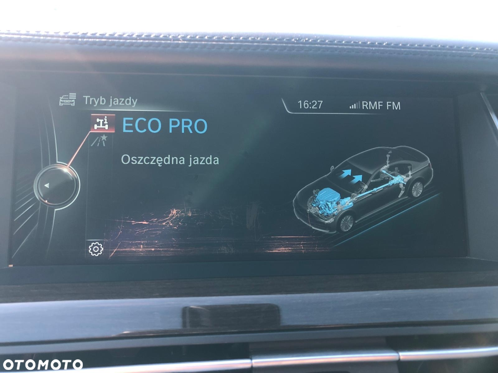 BMW Seria 7 750Li xDrive - 17