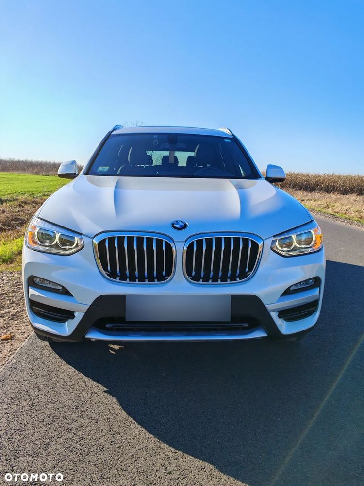 BMW X3 xDrive28i xLine - 2