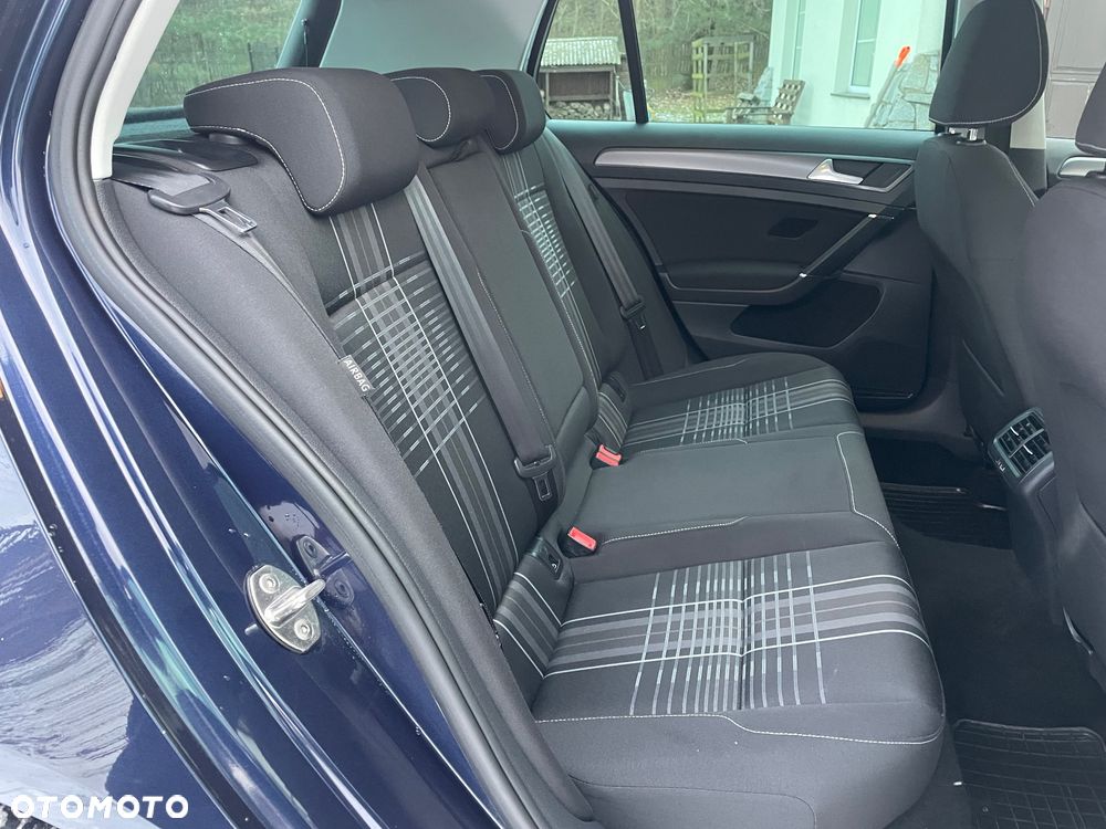 Volkswagen Golf 1.6 TDI BlueMotion Technology Trendline - 20