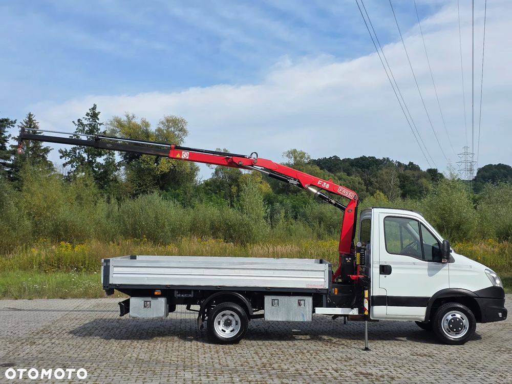 Iveco Daily 35c-15 50c-15 Skrzynia 3.60 M + HDS  1.8 Tony ! Bez Korozji  ! Z Włoch  ! - 3