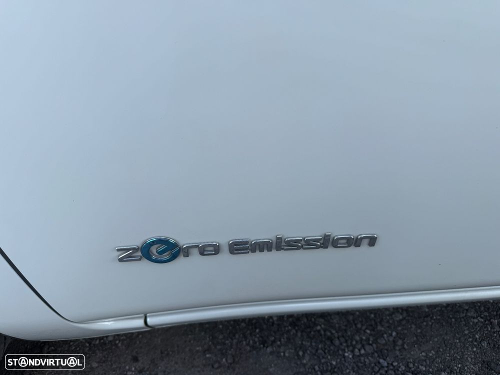 Nissan Leaf Tekna 30 kWh - 28