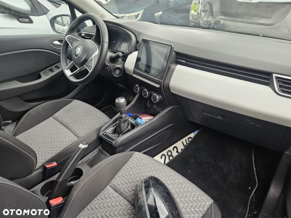 Renault Clio TCe 90 TECHNO - 8