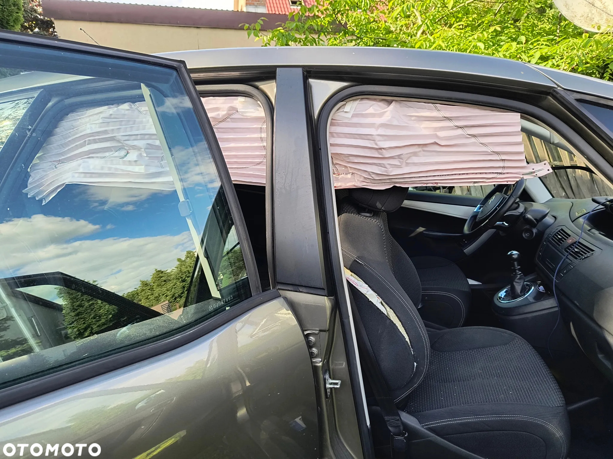Citroën C4 Picasso 1.6 HDi Attraction - 12