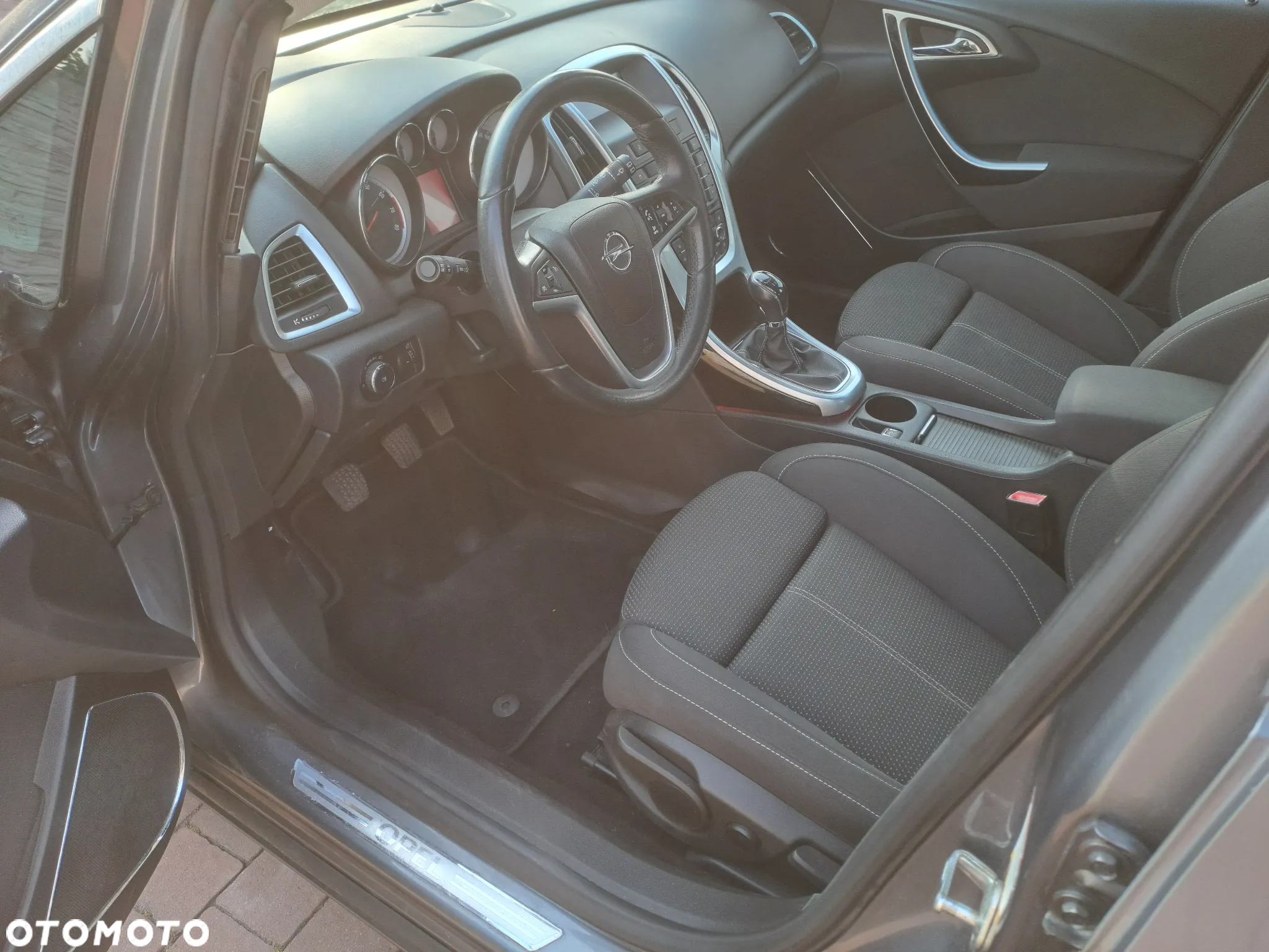 Opel Astra 1.4 Turbo Sport - 9