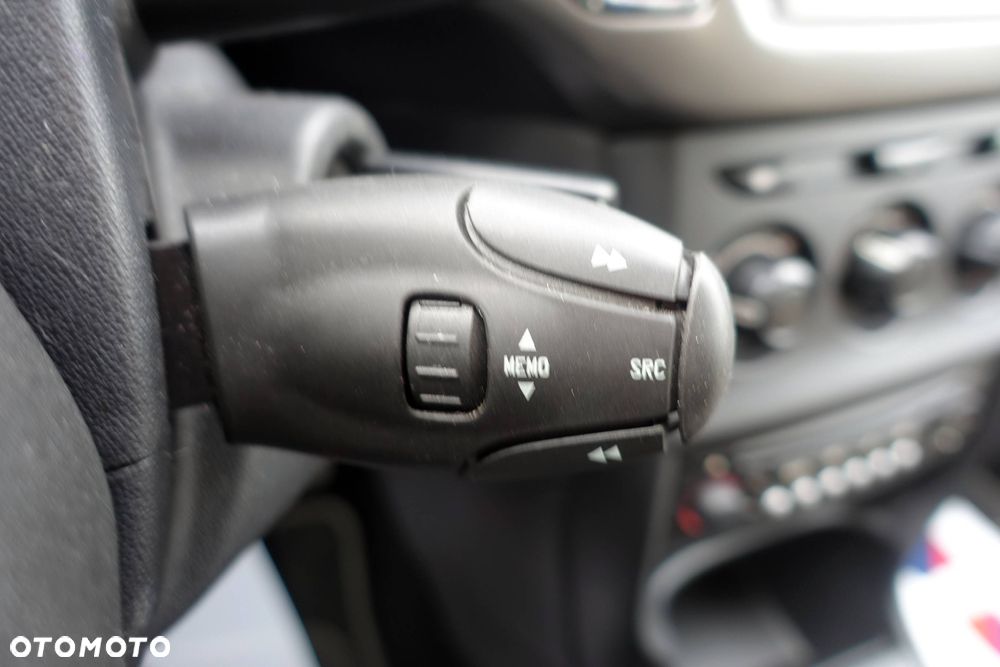 Citroën C3 1.4 HDi Attraction - 24