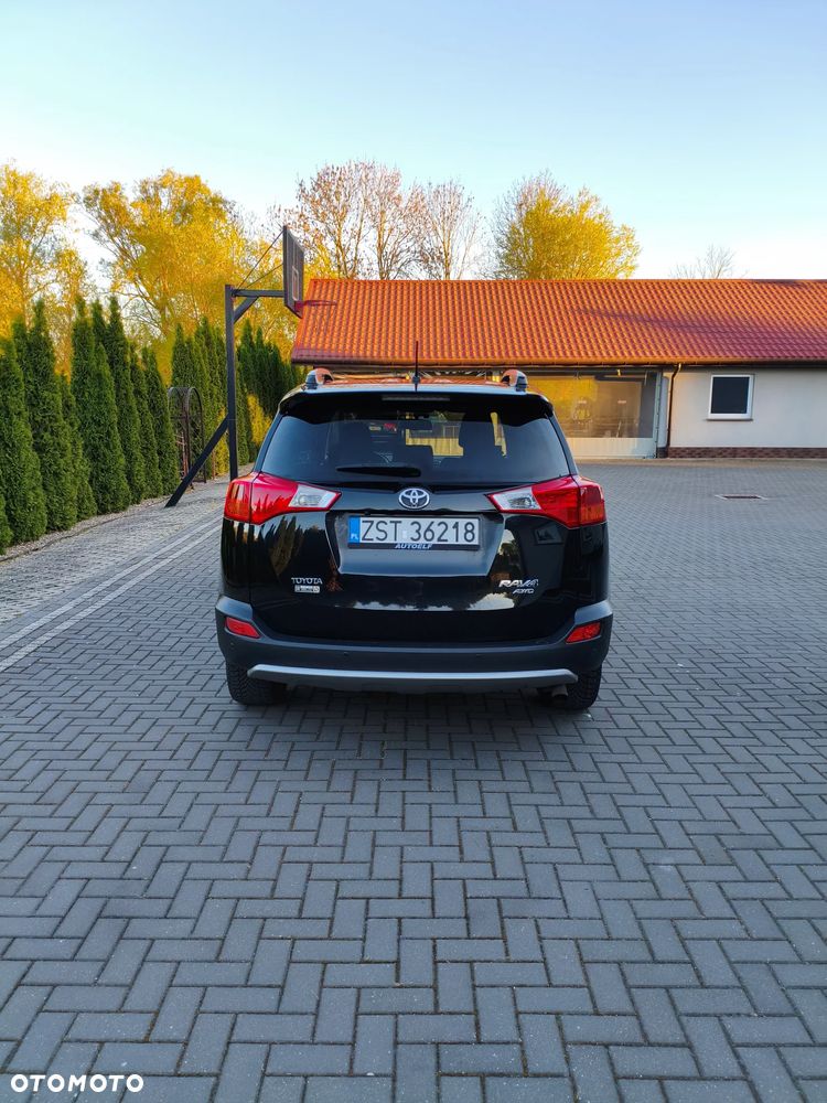 Toyota RAV4 2.0 Premium - 9