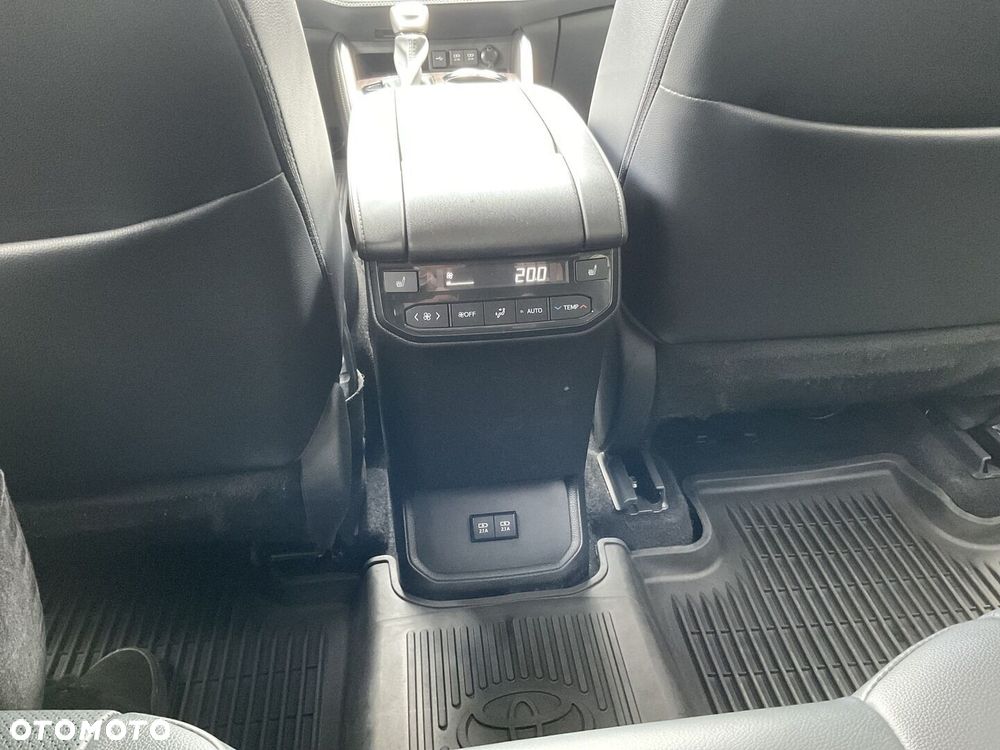 Toyota Highlander - 22