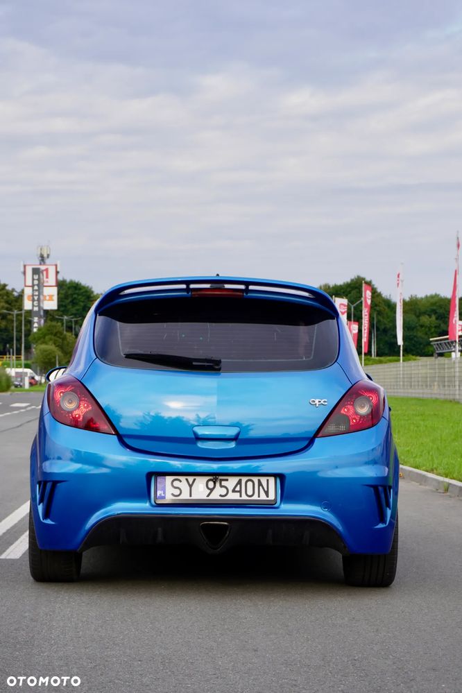 Opel Corsa 1.6T OPC - 3