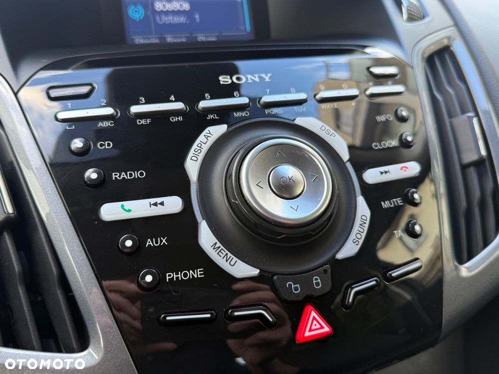 Ford Focus Turnier 1.6 EcoBoost Start-Stopp-System Titanium - 30