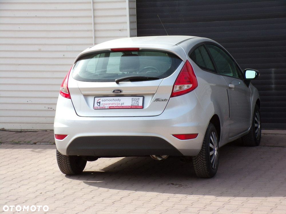 Ford Fiesta - 7