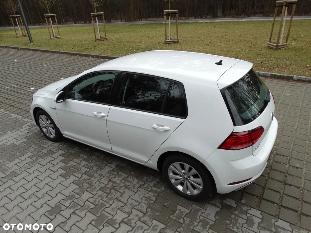 Volkswagen Golf 1.5 TSI BlueMotion ACT Comfortline - 26
