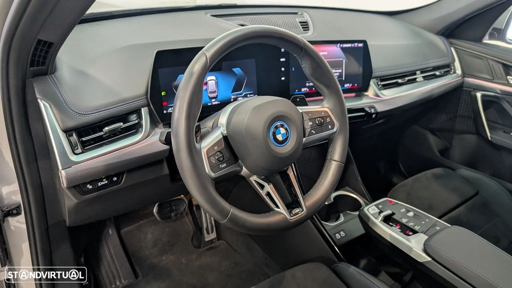 BMW X1 xDrive25e Pack Desportivo M - 13