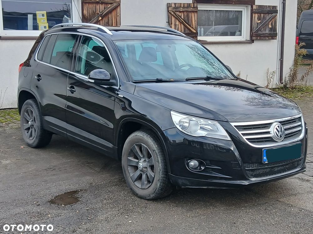 Volkswagen Tiguan - 2