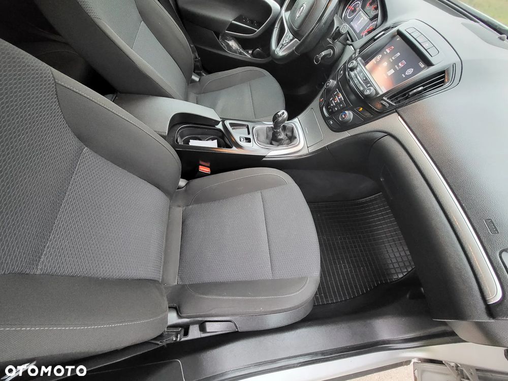 Opel Insignia 1.4 T Active S&S - 29