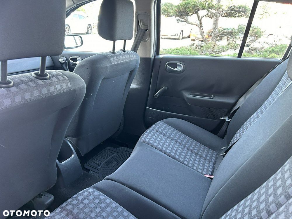 Renault Megane 1.5 dCi Authentique - 7