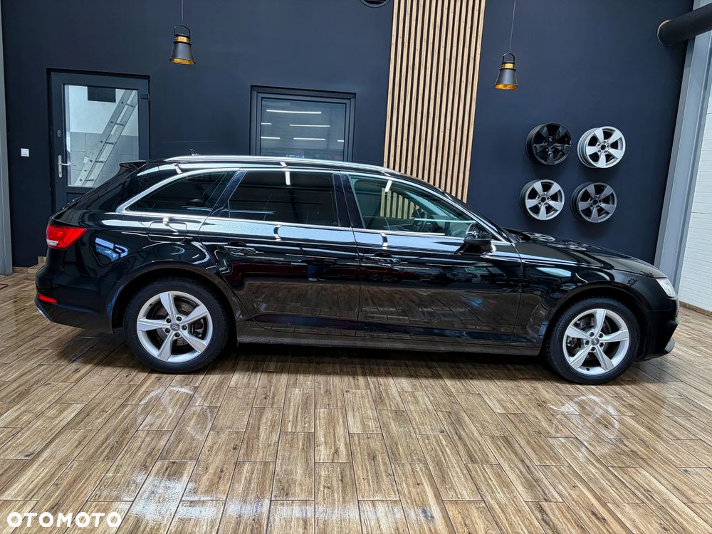 Audi A4 Avant 40 TFSI S tronic design - 6
