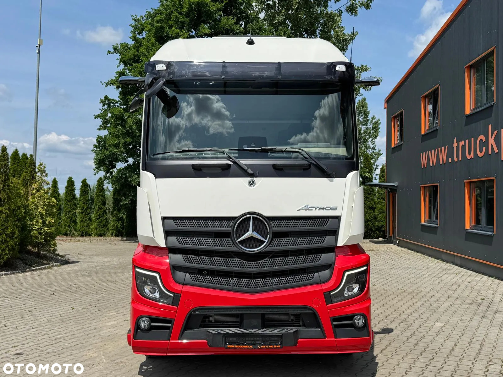 Mercedes-Benz ACTROS 1846 4X2 EURO6 CIĄGNIK SIODŁOWY - 2