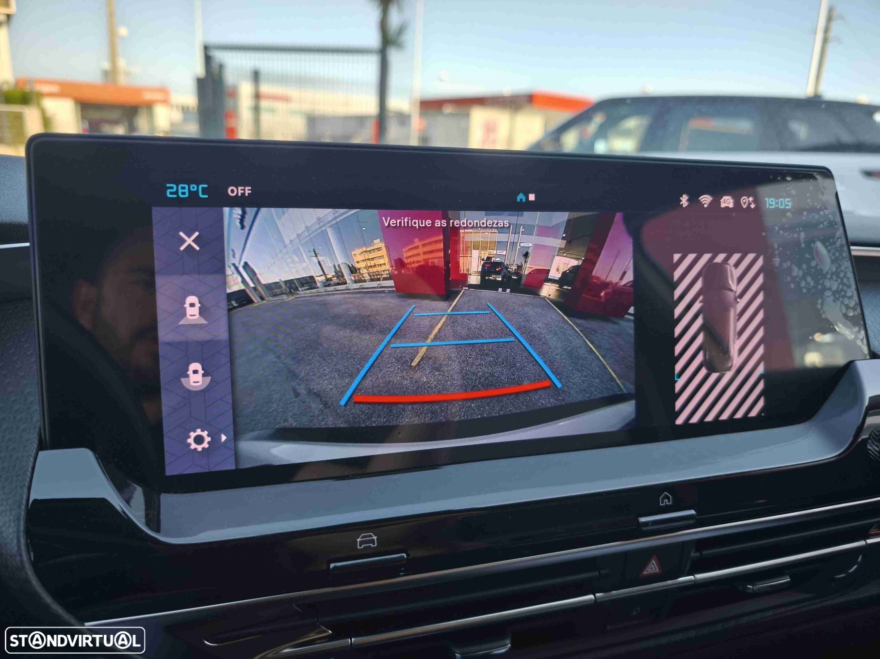 Citroën C5 X 1.2 PureTech Shine EAT8 - 8