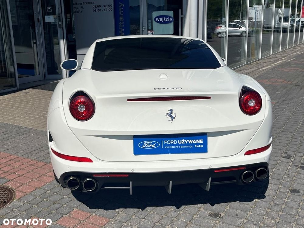 Ferrari California T - 8