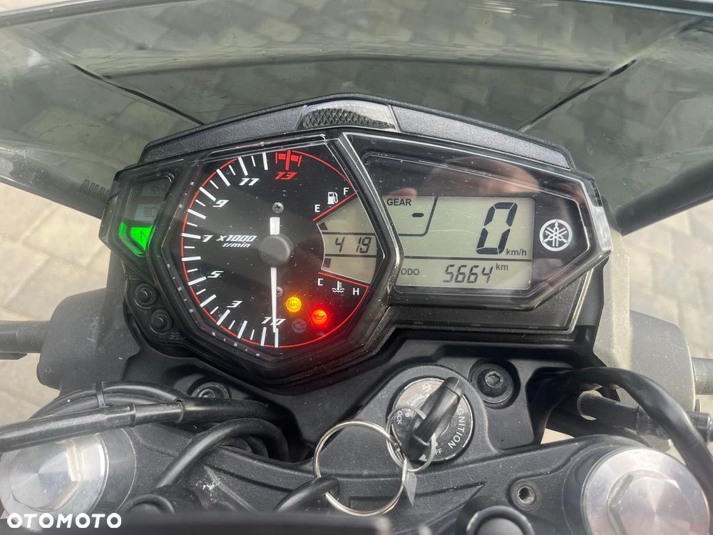 Yamaha MT - 6