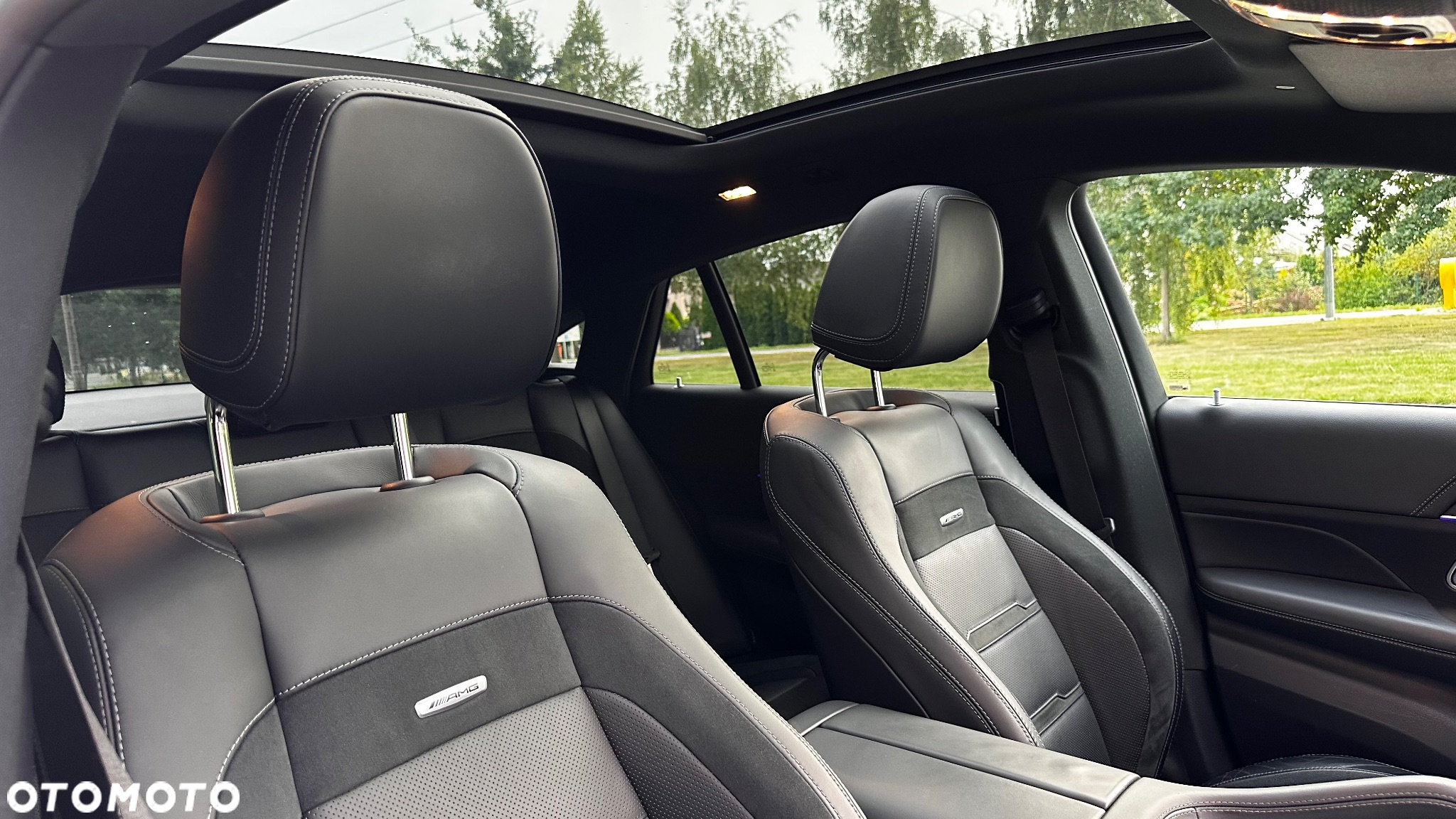 Mercedes-Benz GLE AMG Coupe 53 4-Matic Premium Plus - 26