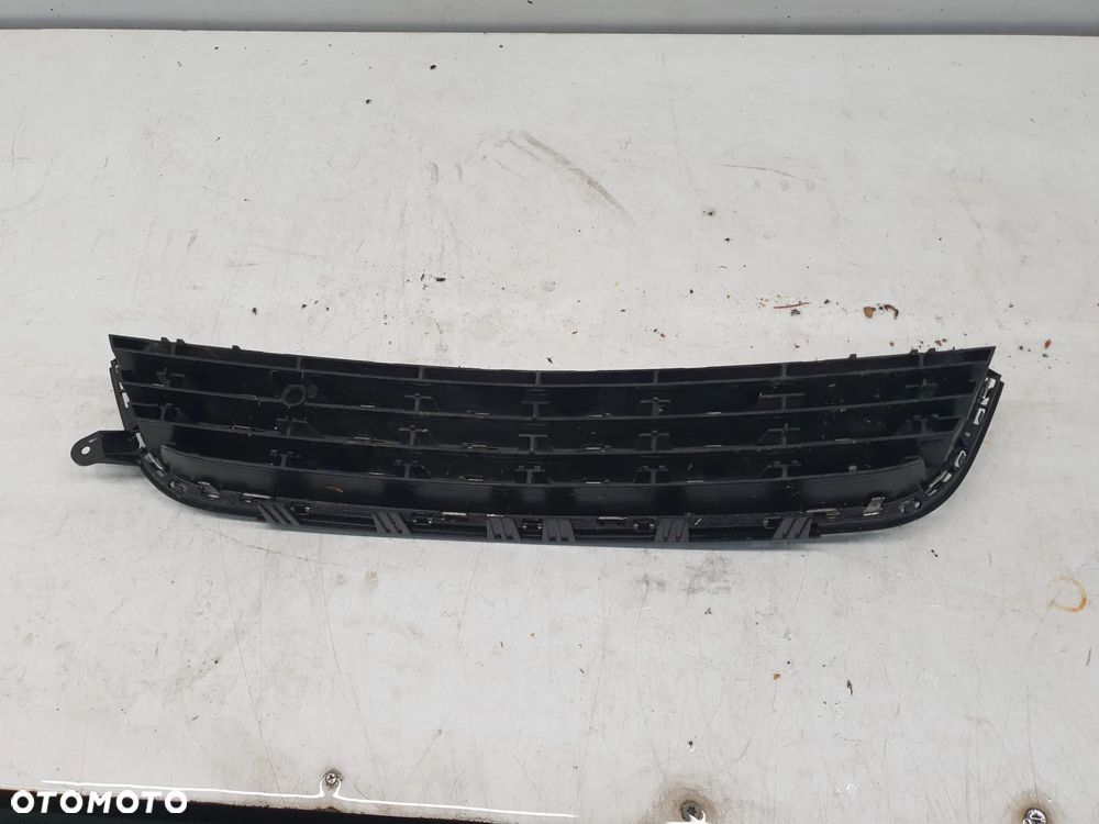 OPEL ZAFIRA B LIFT KRATKA ZDERZAKA PRZÓD 13247306 - 5