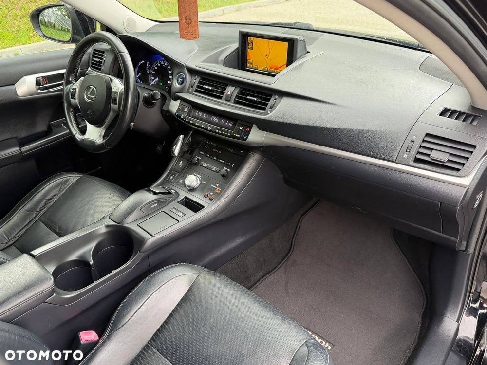 Lexus CT Executive Line - 17