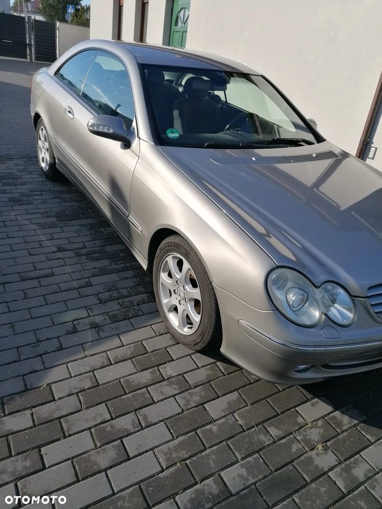 Mercedes-Benz CLK - 3