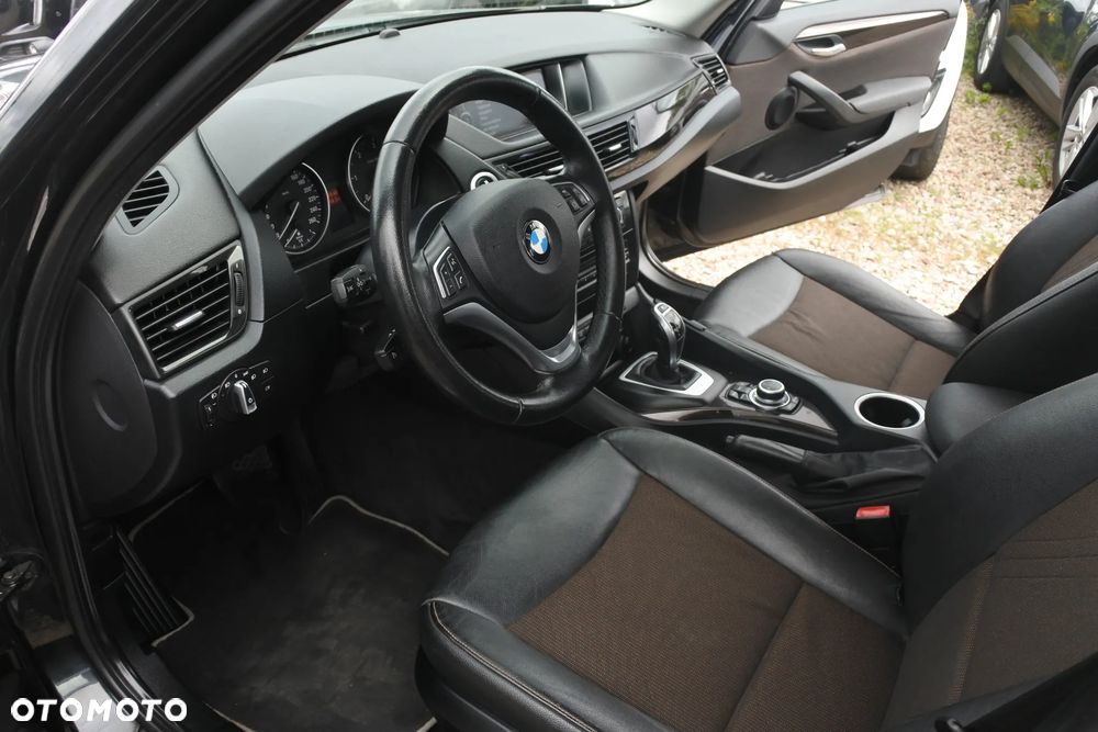 BMW X1 xDrive18d xLine - 15