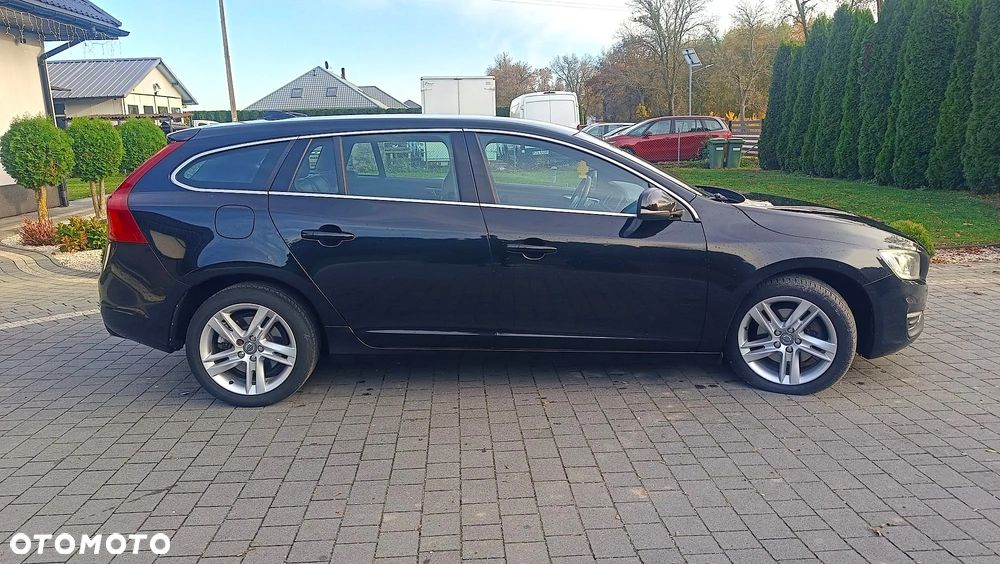 Volvo V60 - 10