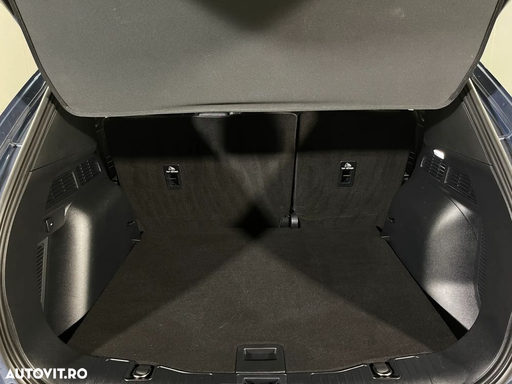 Ford Kuga 1.5 EcoBlue Aut. TITANIUM - 12