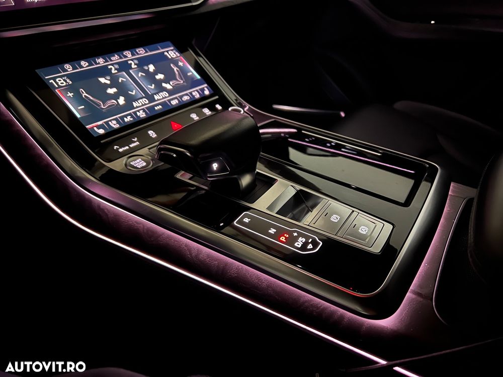 Audi Q8 3.0 50 TDI quattro Tiptronic MHEV - 28