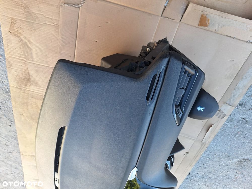 DESKA ROZDZIELCZA KONSOLA AIRBAG PODUSZKI PEUGEOT 208 2008 I - 8