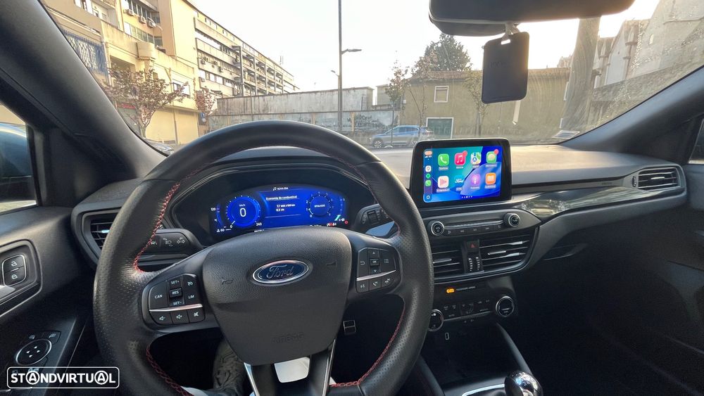 Ford Focus 1.0 EcoBoost MHEV ST-Line X - 10