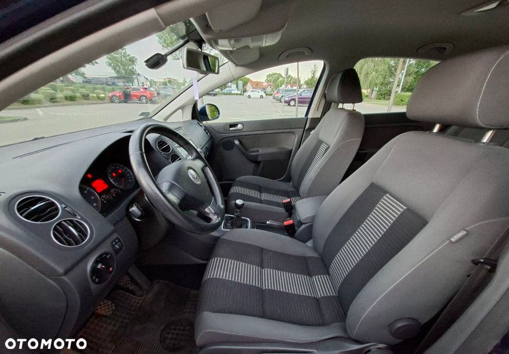 Volkswagen Golf Plus - 19