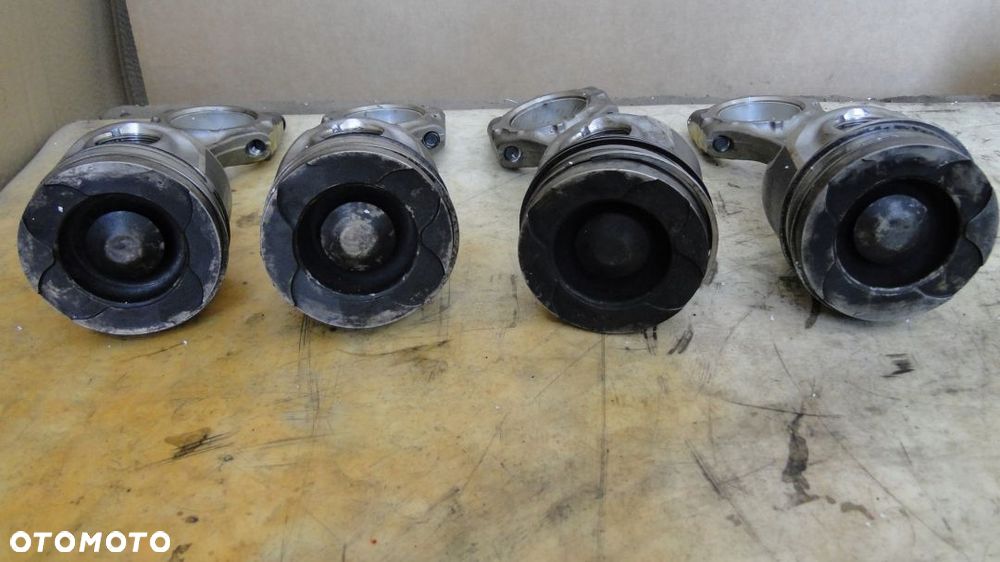 TOYOTA RAV4 RAV 4 VI AVENSIS TŁOK TŁOKI KORBOWÓD 2.2 2AD - 2