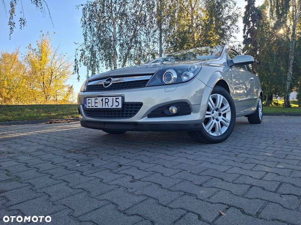 Opel Astra - 2