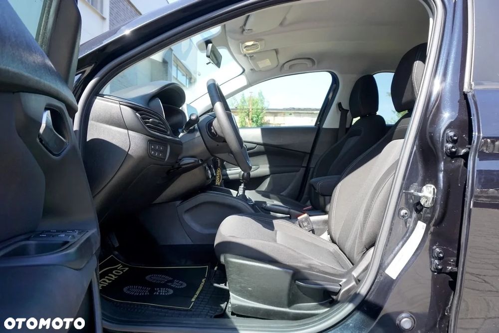 Fiat Tipo 1.4 16v Lounge EU6d - 23