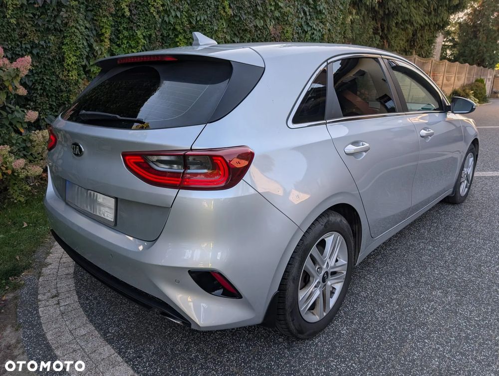 Kia Ceed - 14