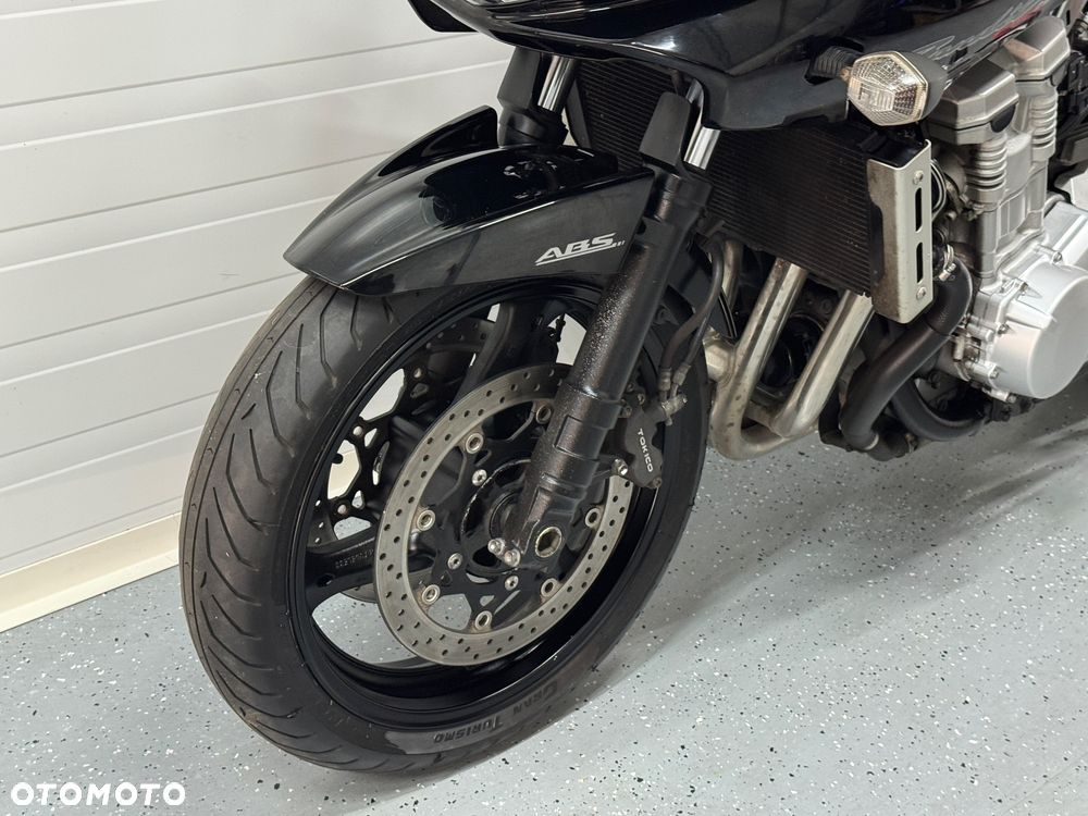 Suzuki GS - 30