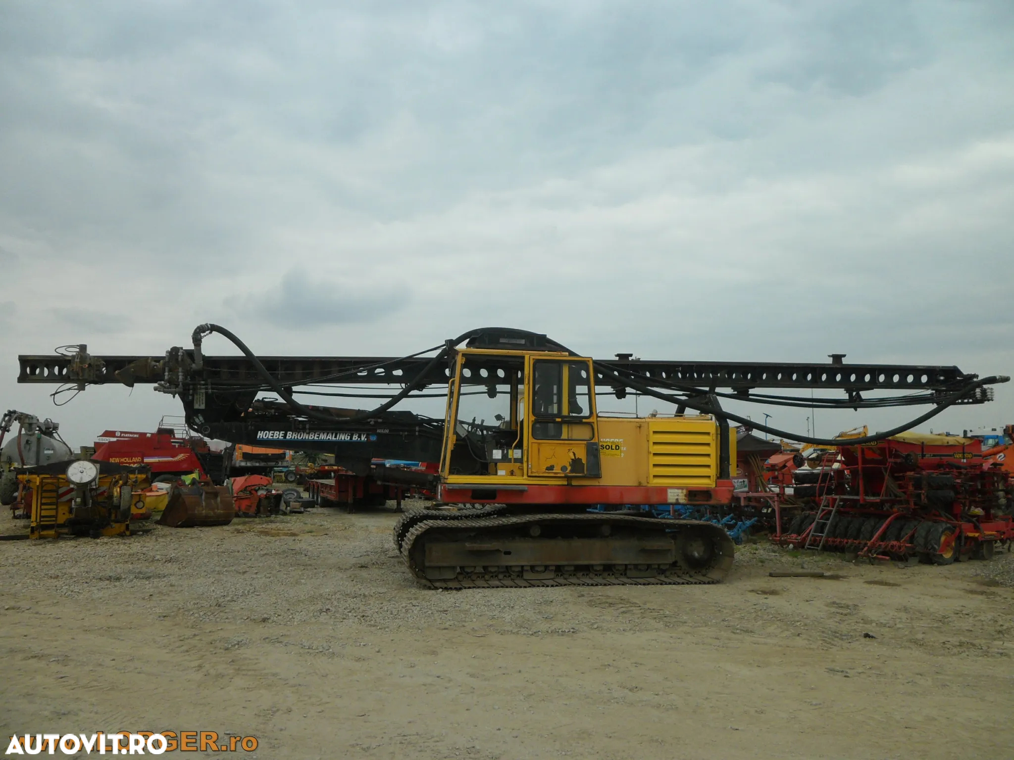 Volvo EC 200 - 2