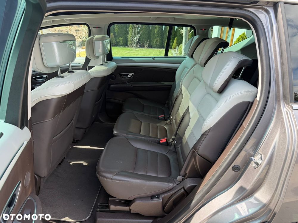 Renault Espace 1.6 dCi Energy Initiale Paris EDC 7os - 18