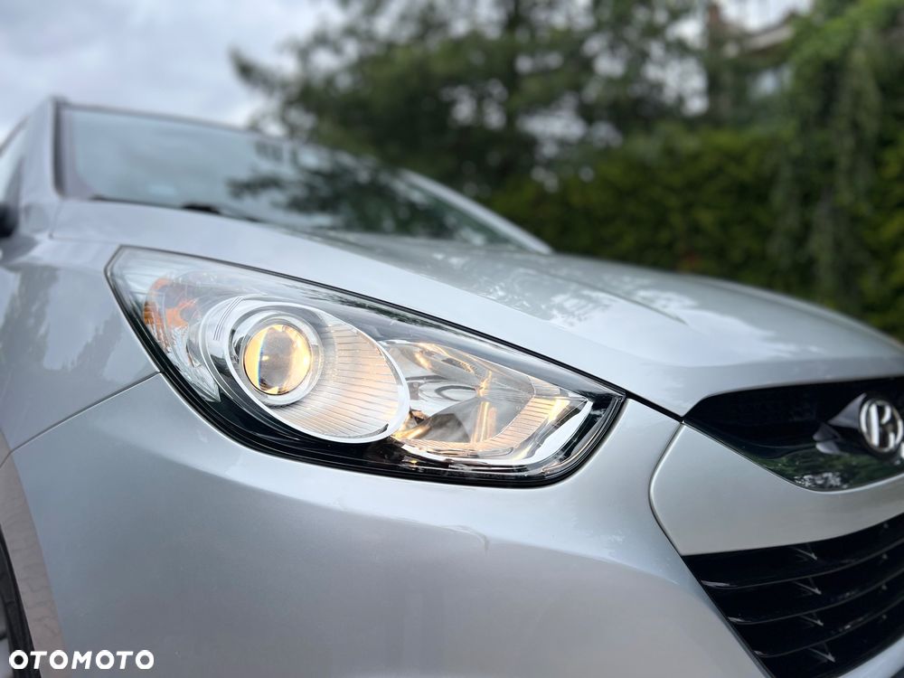 Hyundai ix35 blue 1.6 2WD Finale Gold - 9