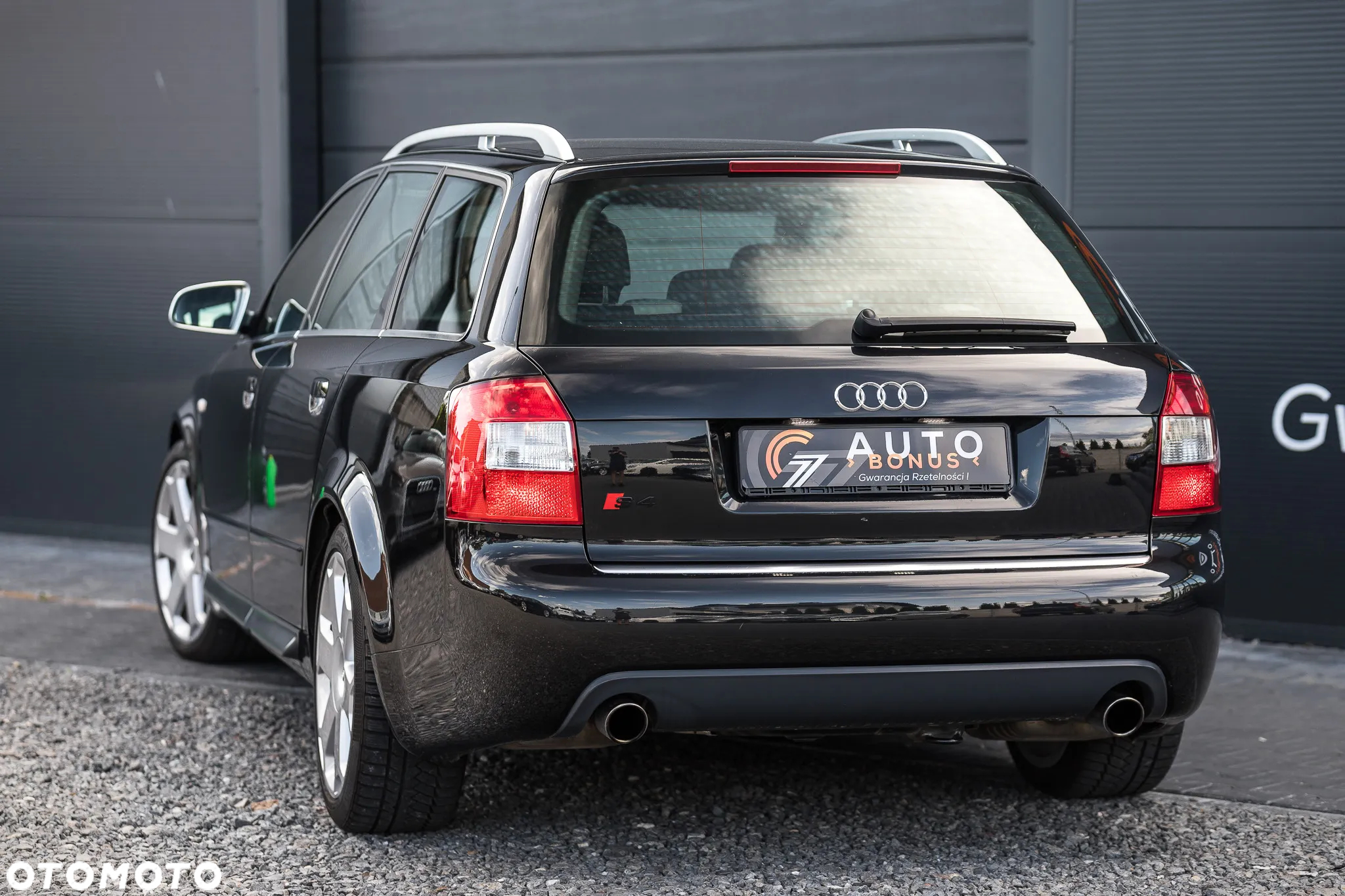Audi S4 Avant - 10
