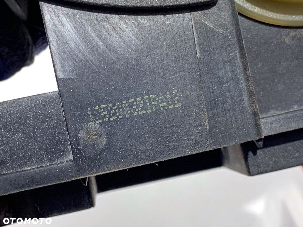 POTENCJOMETR GAZU  FORD TRANSIT Autobus (FD_ _, FB_ _, FS_ _, FZ_ _, FC_ _) 2000 - 2006 2.0 DI - 5