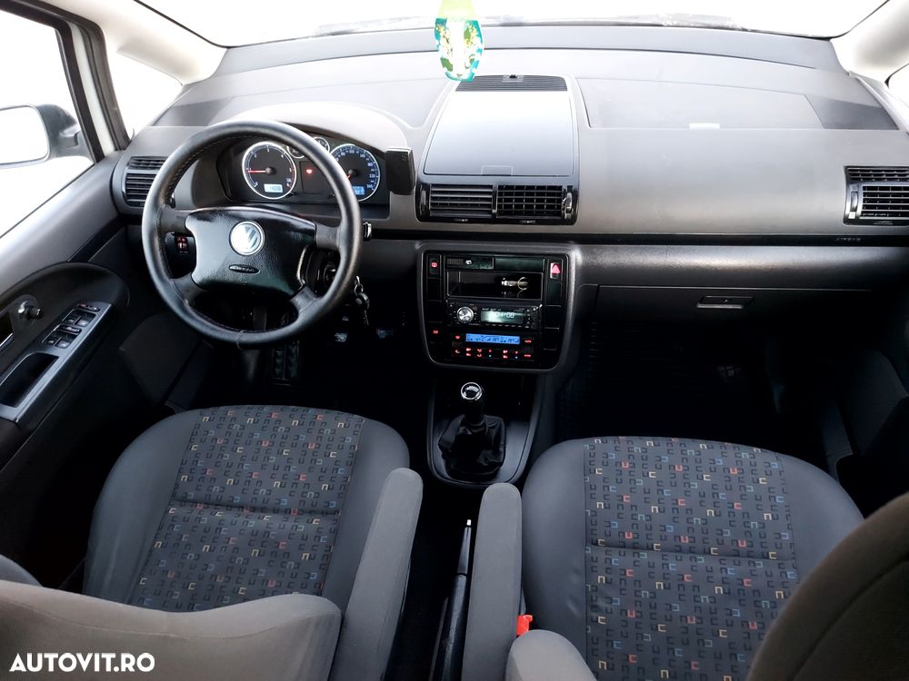 Volkswagen Sharan - 7