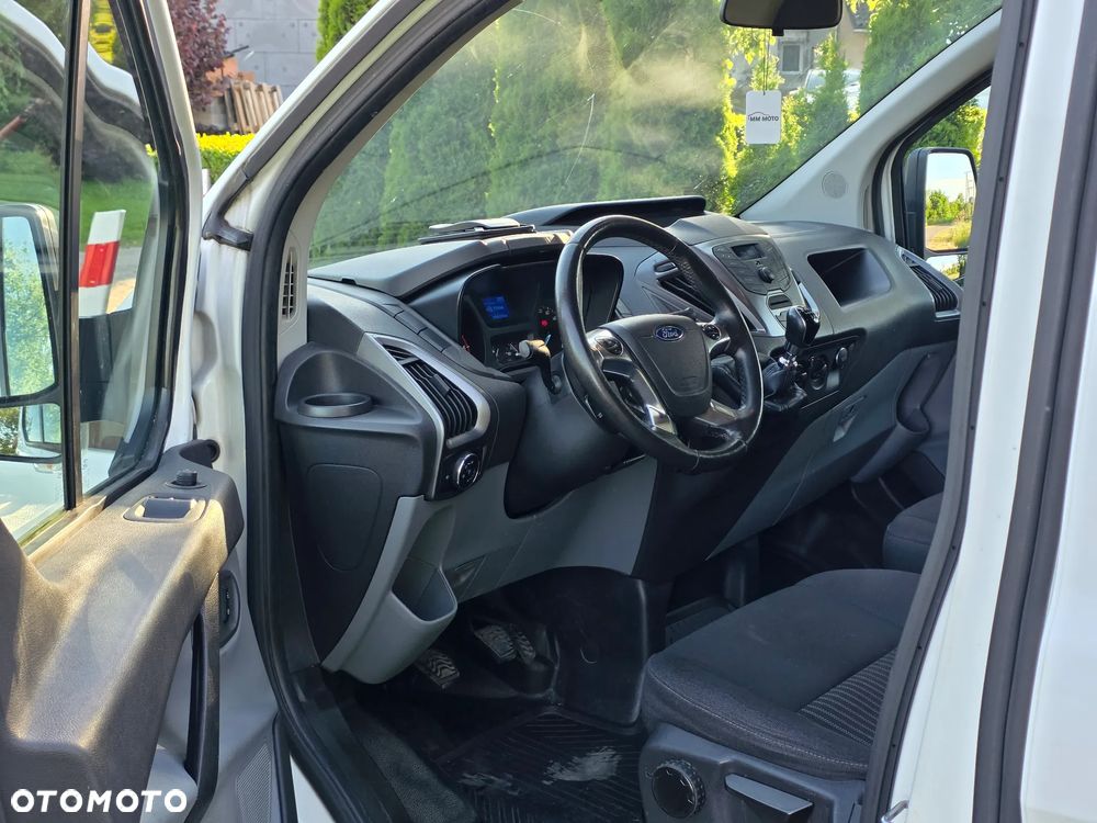 Ford Transit Custom - 10