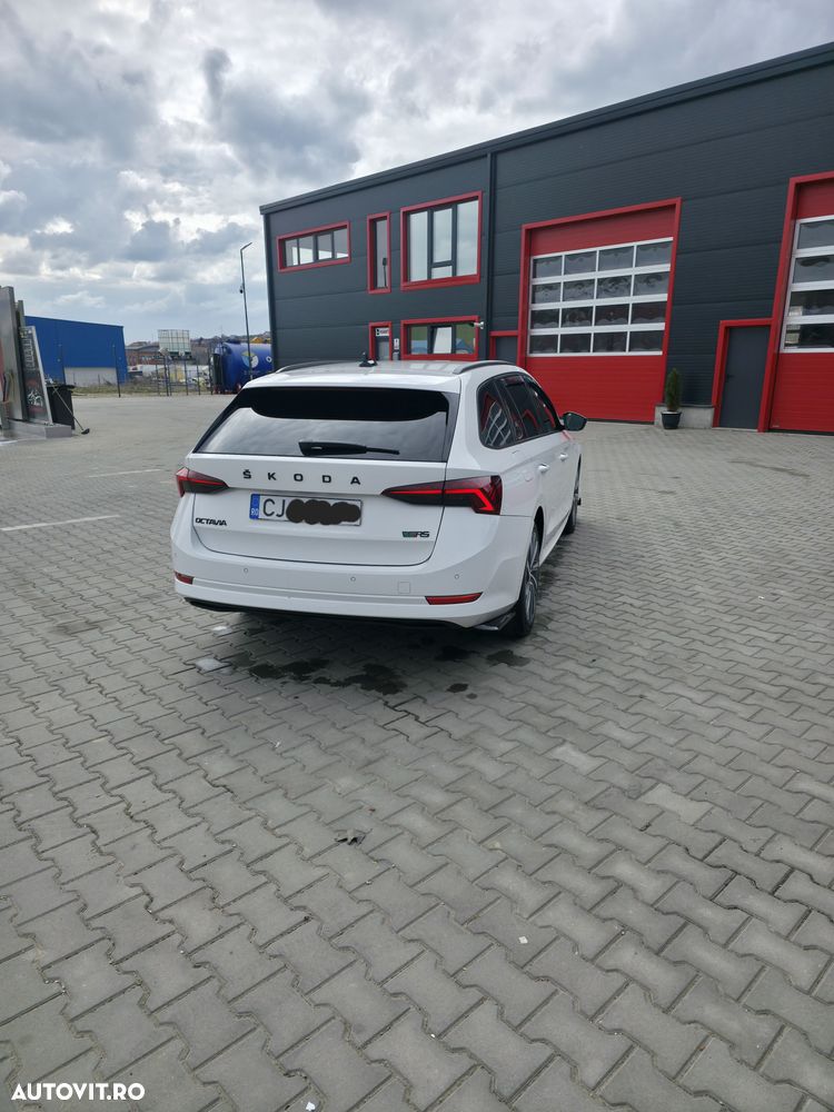 Skoda Octavia 2.0 TDI DSG Style - 7