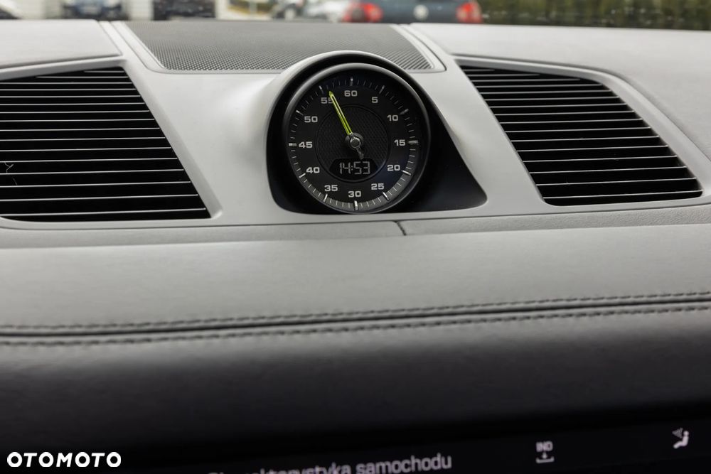 Porsche Cayenne E-Hybrid Tiptronic S Platinum Edition - 33